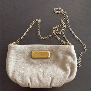 Marc Jacobs Cream and Gold Crossbody Bag with Ruched Leather